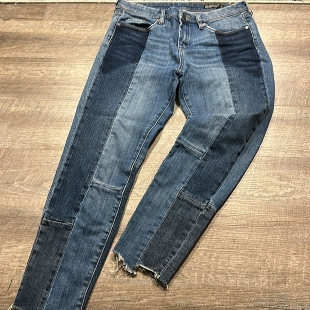 Blank NYC Dark/light patch distressed skinny cropped jeans size 30